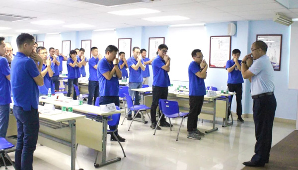 《六星班組打造》課程現(xiàn)場(chǎng) 《六星班組打造》課程現(xiàn)場(chǎng)