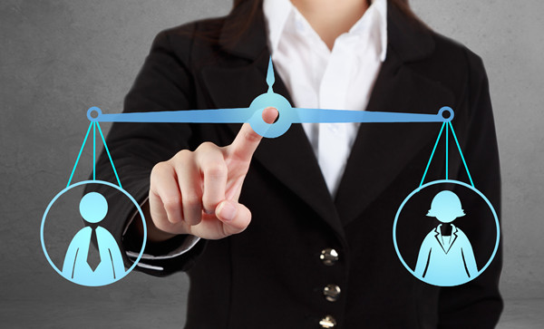 績效評估：客觀公正評價員工表現(xiàn)，激發(fā)員工動力