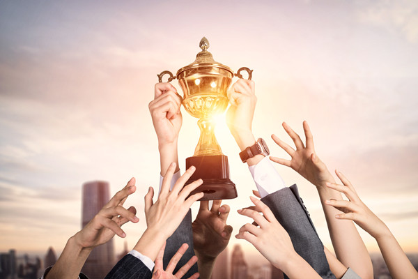 基于績(jī)效的薪酬制度：激發(fā)優(yōu)秀員工，提高工作效率