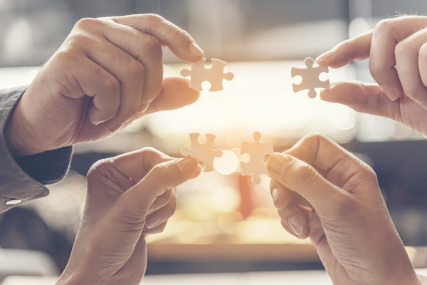 如何利用大數(shù)據(jù)驅(qū)動企業(yè)戰(zhàn)略決策？