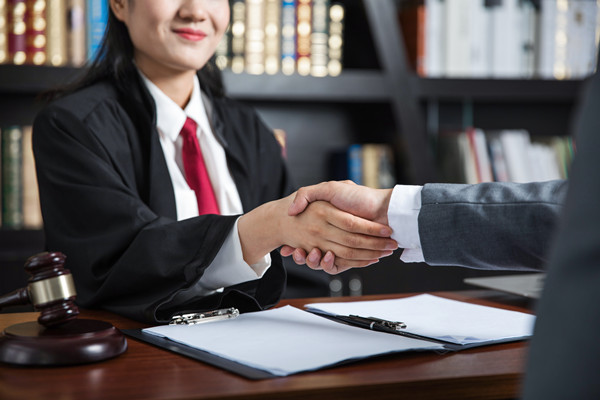 如何建立完善的法務(wù)管理體系防范集團(tuán)風(fēng)險(xiǎn)糾紛？