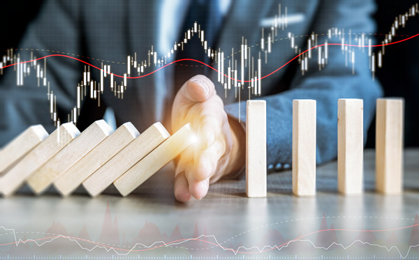 風(fēng)險(xiǎn)管理:為年度經(jīng)營計(jì)劃的實(shí)現(xiàn)保駕護(hù)航 風(fēng)險(xiǎn)管理:為年度經(jīng)營計(jì)劃的實(shí)現(xiàn)保駕護(hù)航