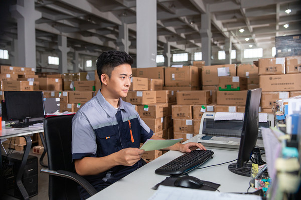 物流與供應(yīng)鏈管理：一體化運(yùn)作，降低成本