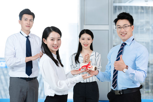 員工關(guān)系管理:構(gòu)建和諧勞動(dòng)關(guān)系的關(guān)鍵 員工關(guān)系管理:構(gòu)建和諧勞動(dòng)關(guān)系的關(guān)鍵