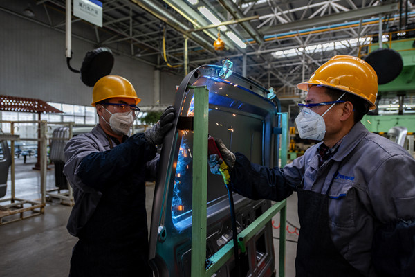 制造執(zhí)行系統(tǒng)(MES):實(shí)現(xiàn)生產(chǎn)現(xiàn)場的智能化管理 制造執(zhí)行系統(tǒng)(MES):實(shí)現(xiàn)生產(chǎn)現(xiàn)場的智能化管理