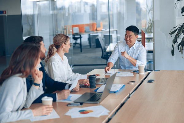 員工職業(yè)生涯規(guī)劃:實現(xiàn)個人與企業(yè)的共同成長 員工職業(yè)生涯規(guī)劃:實現(xiàn)個人與企業(yè)的共同成長