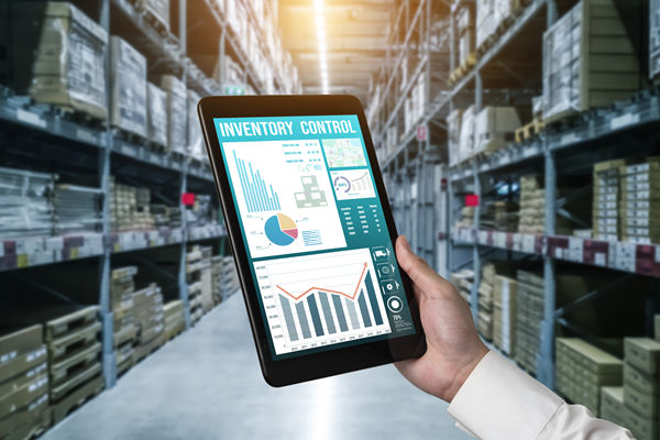 智能決策：利用數(shù)據(jù)驅(qū)動(dòng)策略，提升企業(yè)管理效能