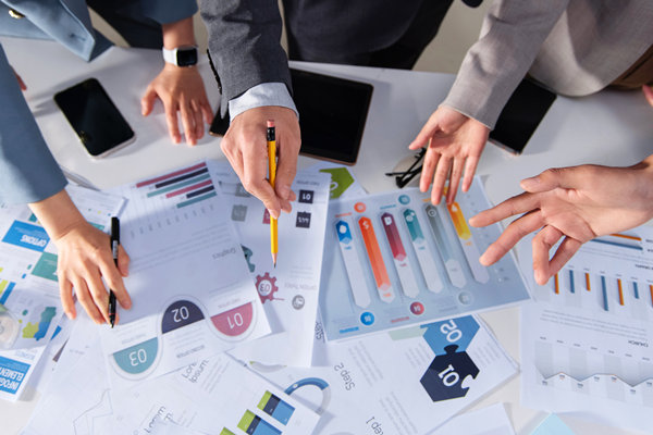 年度經(jīng)營(yíng)計(jì)劃:跨部門協(xié)同與高效執(zhí)行 年度經(jīng)營(yíng)計(jì)劃:跨部門協(xié)同與高效執(zhí)行