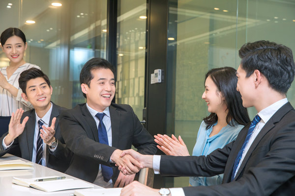 領(lǐng)導(dǎo)力變革:以創(chuàng)新為核心推動(dòng)組織持續(xù)發(fā)展 領(lǐng)導(dǎo)力變革:以創(chuàng)新為核心推動(dòng)組織持續(xù)發(fā)展