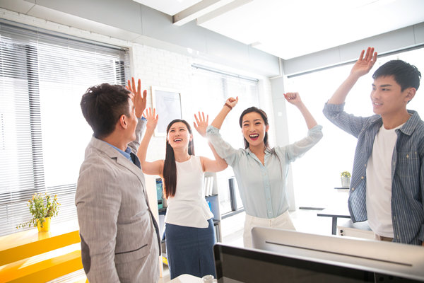 領(lǐng)導(dǎo)力變革:以創(chuàng)新為核心推動(dòng)組織持續(xù)發(fā)展 領(lǐng)導(dǎo)力變革:以創(chuàng)新為核心推動(dòng)組織持續(xù)發(fā)展