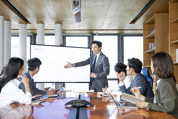 以人為本的組織變革:引領(lǐng)未來(lái)企業(yè)發(fā)展的核心動(dòng)力 以人為本的組織變革:引領(lǐng)未來(lái)企業(yè)發(fā)展的核心動(dòng)力