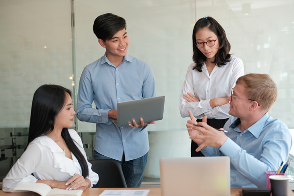 人力資源管理:構(gòu)建高效團(tuán)隊(duì)的關(guān)鍵要素與策略 人力資源管理:構(gòu)建高效團(tuán)隊(duì)的關(guān)鍵要素與策略