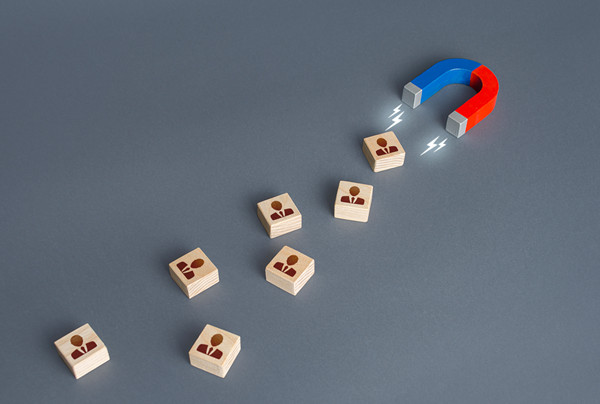 大數(shù)據(jù)時代的人力資源管理:機(jī)遇與挑戰(zhàn)并存 大數(shù)據(jù)時代的人力資源管理:機(jī)遇與挑戰(zhàn)并存