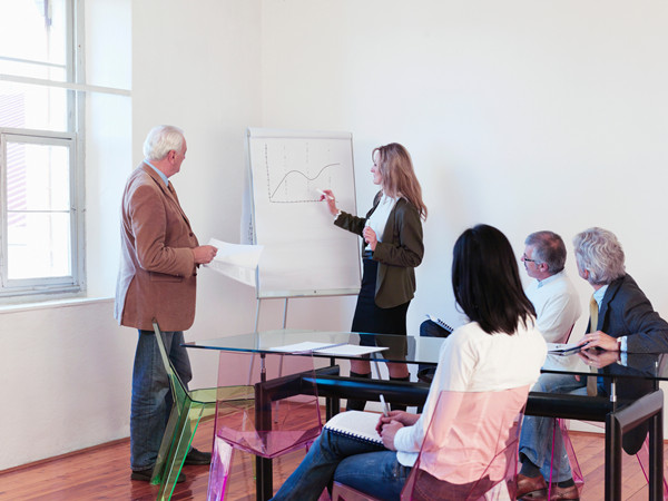 數(shù)據(jù)分析與優(yōu)化:提升營銷效果和投資回報 數(shù)據(jù)分析與優(yōu)化:提升營銷效果和投資回報