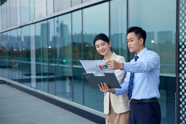 優(yōu)化集團(tuán)管控流程:提高運(yùn)營(yíng)效率與決策反應(yīng)速度 優(yōu)化集團(tuán)管控流程:提高運(yùn)營(yíng)效率與決策反應(yīng)速度