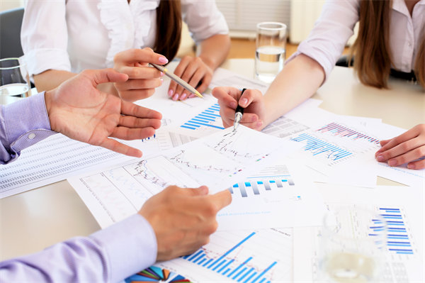 營銷效果評估：實時監(jiān)測、評估營銷活動的效果