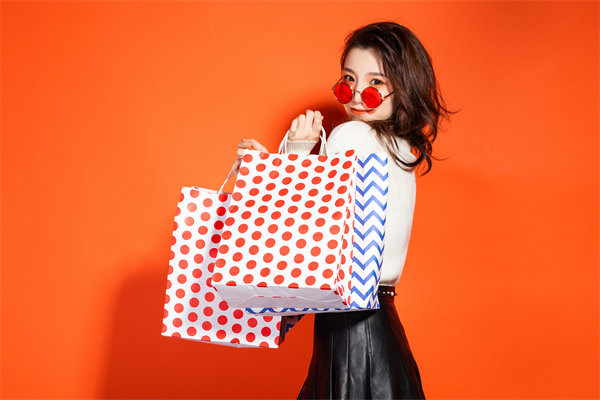 打造卓越品牌，創(chuàng)新營銷策略，引領(lǐng)市場新潮流