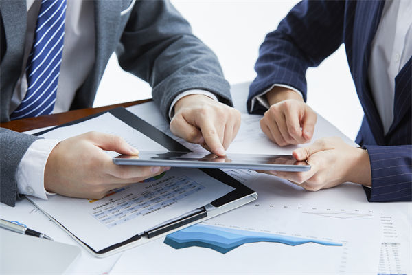 精準(zhǔn)選人，高效育人：人力資源管理新策略