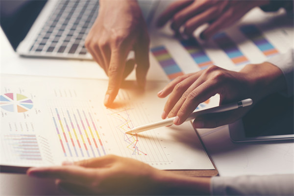 市場(chǎng)趨勢(shì)洞察：抓住市場(chǎng)變化，調(diào)整營(yíng)銷策略