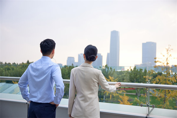 福利政策規(guī)劃：提供福利保障，增強員工忠誠度