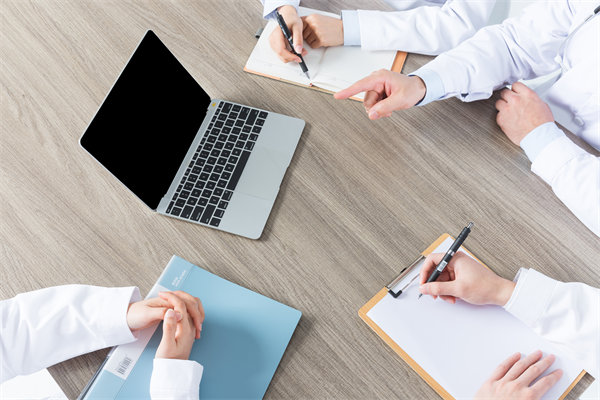 智慧管理與決策：量身定制，解決企業(yè)挑戰(zhàn)