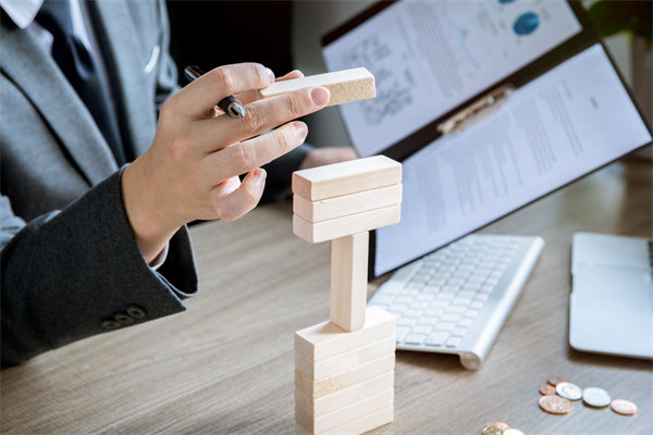 集團管控的必要性:應對企業(yè)擴張與業(yè)務多元化的挑戰(zhàn) 集團管控的必要性:應對企業(yè)擴張與業(yè)務多元化的挑戰(zhàn)