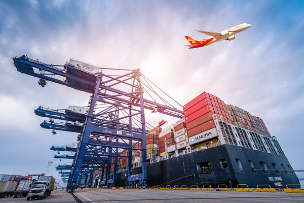 智能供應(yīng)鏈管理:利用人工智能與大數(shù)據(jù)優(yōu)化運(yùn)營(yíng) 智能供應(yīng)鏈管理:利用人工智能與大數(shù)據(jù)優(yōu)化運(yùn)營(yíng)