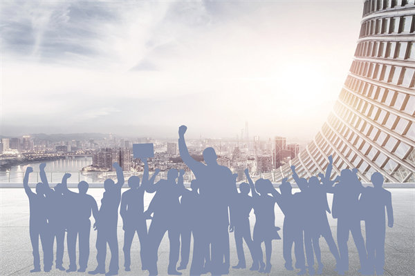 集團(tuán)管控精細(xì)化：打造高效運(yùn)營(yíng)，驅(qū)動(dòng)行業(yè)變革