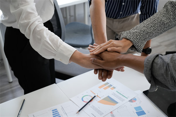 跨國企業(yè)薪酬設(shè)計挑戰(zhàn)：如何跨越地域差異？