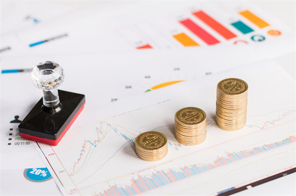 初創(chuàng)企業(yè)如何設(shè)定合理的薪酬策略吸引人才？