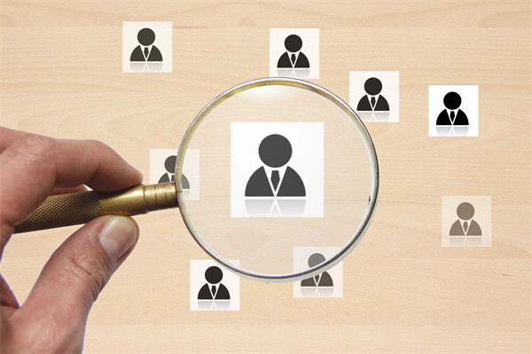 集團(tuán)人才戰(zhàn)略：如何促進(jìn)內(nèi)部流動與外部吸引？