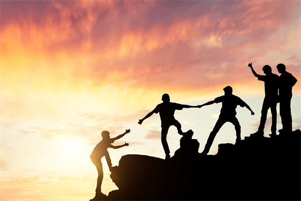 薪酬結(jié)構(gòu)如何平衡固定與浮動(dòng)部分，激勵(lì)員工績效？