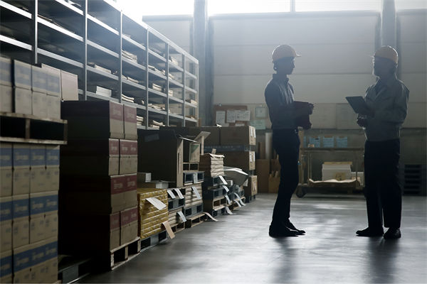 如何通過供應(yīng)鏈咨詢優(yōu)化企業(yè)的庫存管理策略？