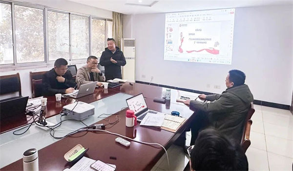 正睿咨詢集團(tuán)江蘇分公司總經(jīng)理丁華老師 正睿咨詢集團(tuán)江蘇分公司總經(jīng)理丁華老師