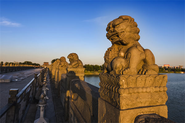 從營(yíng)銷(xiāo)角度分析:大學(xué)退休教授63小時(shí)賣(mài)出753臺(tái)問(wèn)界 從營(yíng)銷(xiāo)角度分析:大學(xué)退休教授63小時(shí)賣(mài)出753臺(tái)問(wèn)界