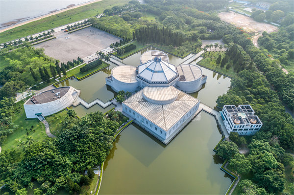 企業(yè)管理遇困想找?guī)褪?，東莞管理咨詢公司排名能指路嗎？